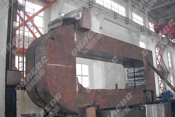 牌坊加工廠使用高錳鋼加工產品時怎么控制金屬元素的？