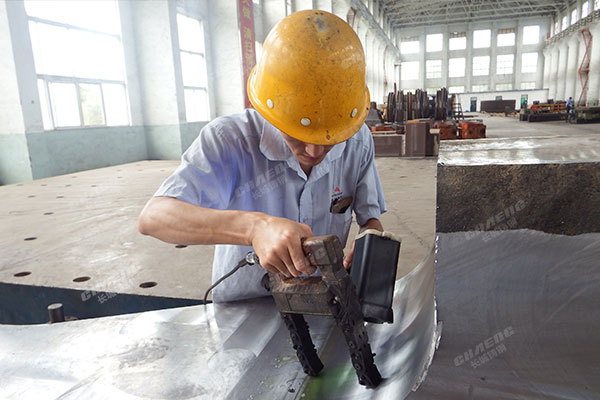 大型鑄鋼件磁粉檢測的一般要求有哪些？